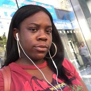 Meet your Posher, Lala